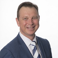 Russ Hanlon 